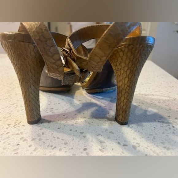 Ralph Lauren Snake Print Stiletto Heel Size 6.5 - Picture 2 of 3